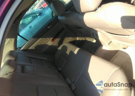 2005 Toyota Camry Xle V6 из США, поврежденный, VIN 4T1BF30K05U110634